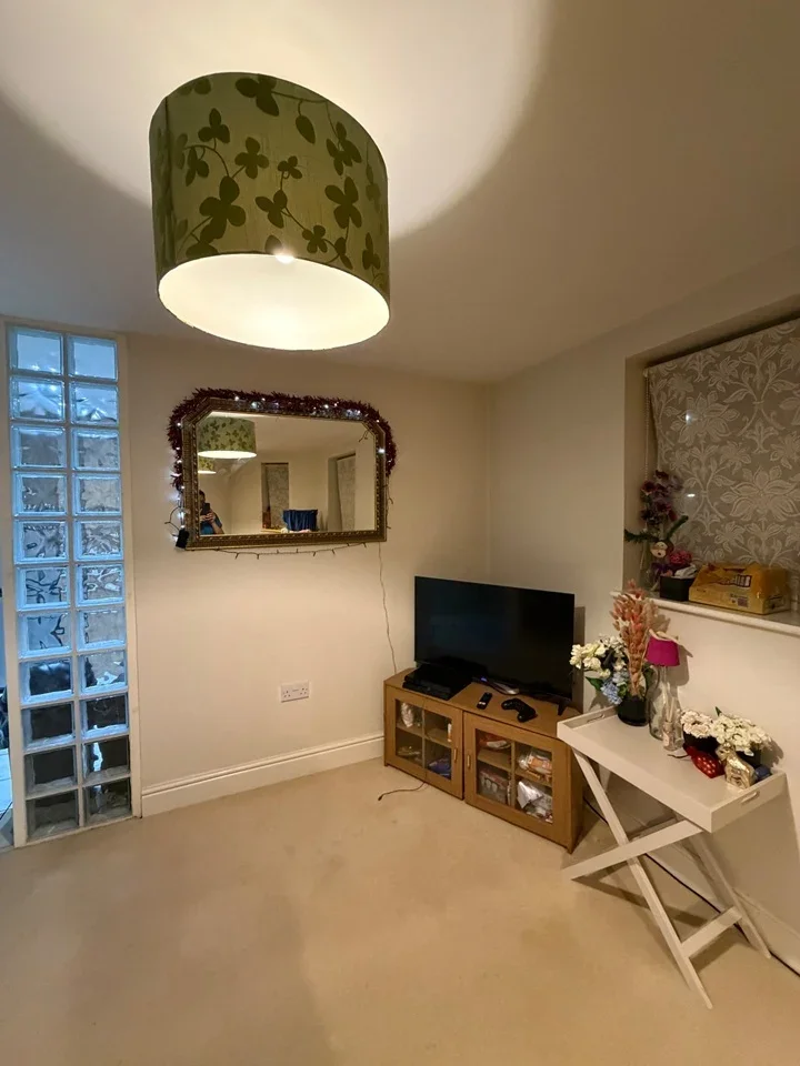 Room Market Mead in Chippenham