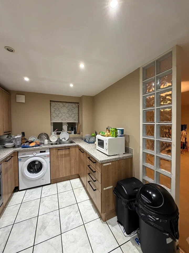 Room Market Mead in Chippenham