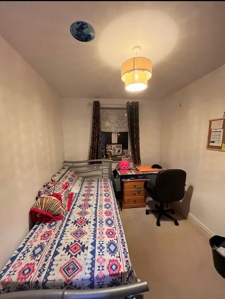 Room Market Mead in Chippenham