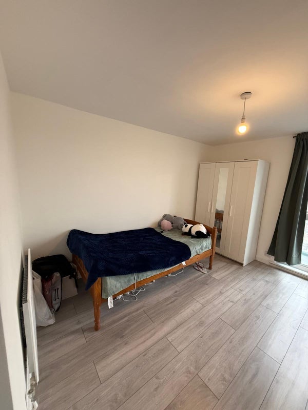 Room St Stephen's Road in Greater London