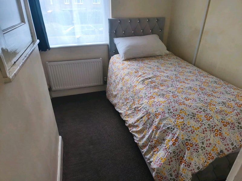 Room Kings Road in Chelmsford