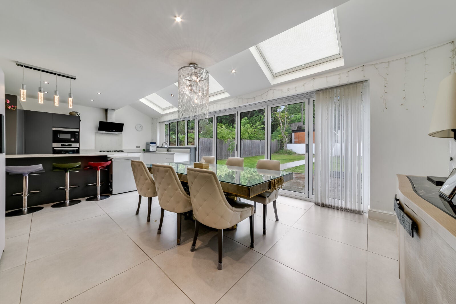 House Ullswater Crescent in Greater London