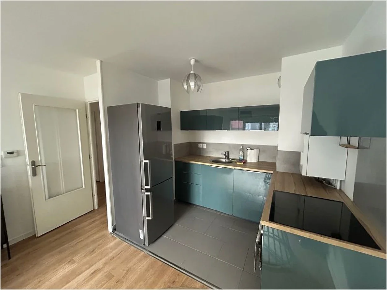 Flat Rue Pasteur in Saint-André-lez-Lille