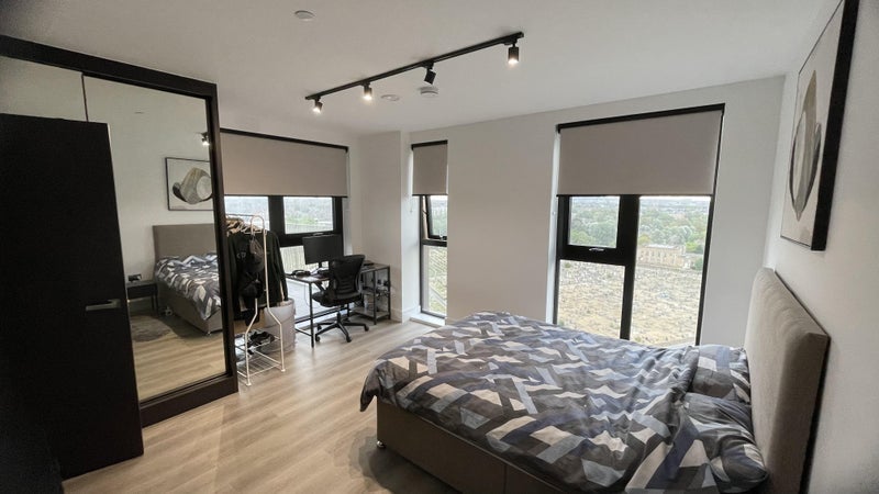 Room Scrubs Lane in Greater London