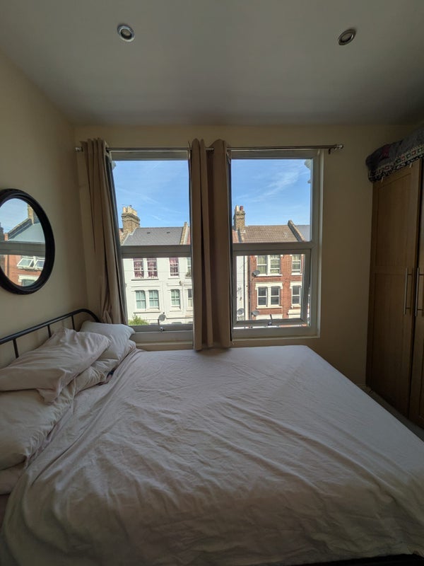 Room Southwell Road in Greater London