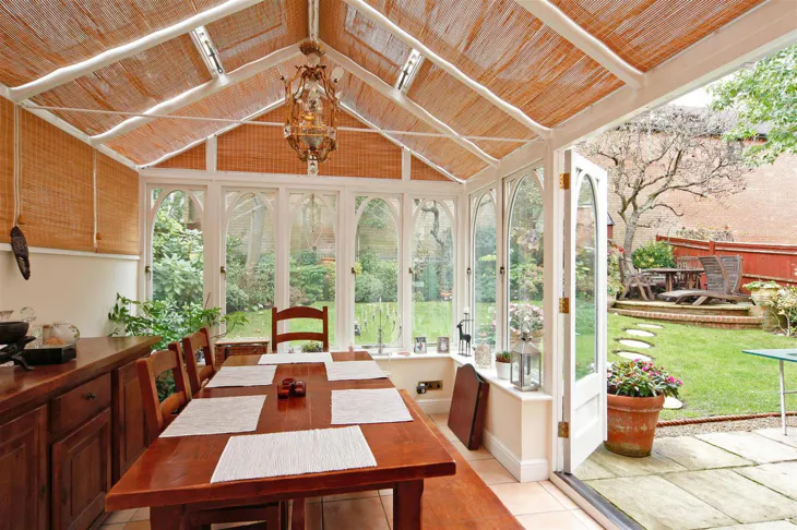 House Devey Close in Greater London