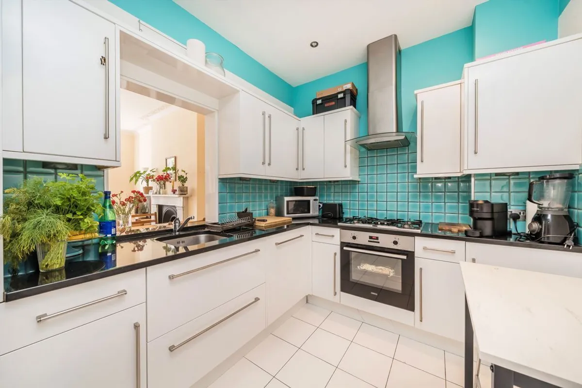 Flat Cambridge Park in Greater London
