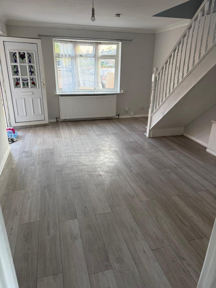 House Cardinal Avenue in Hertsmere