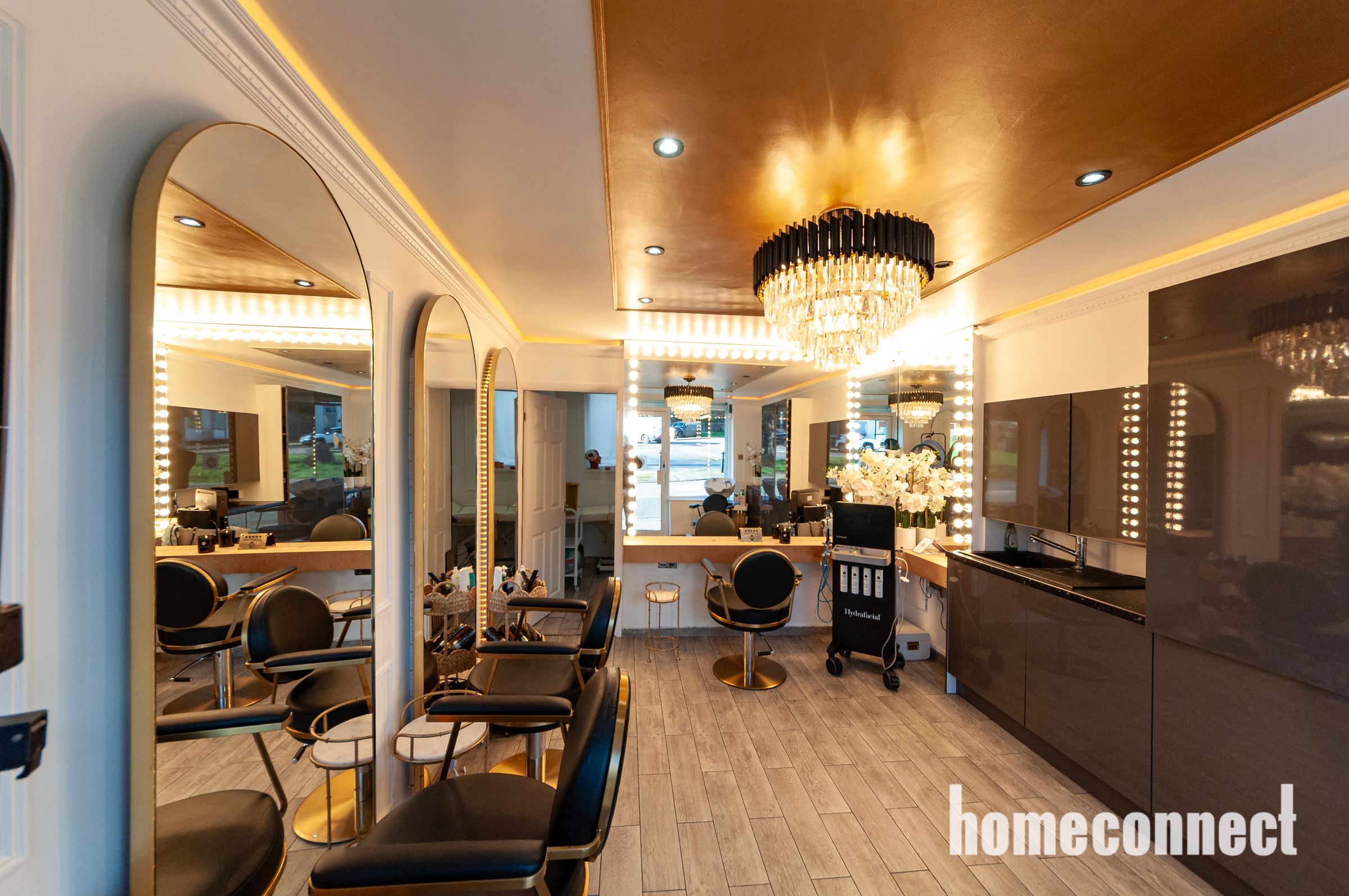 Flat Chigwell Road in Greater London