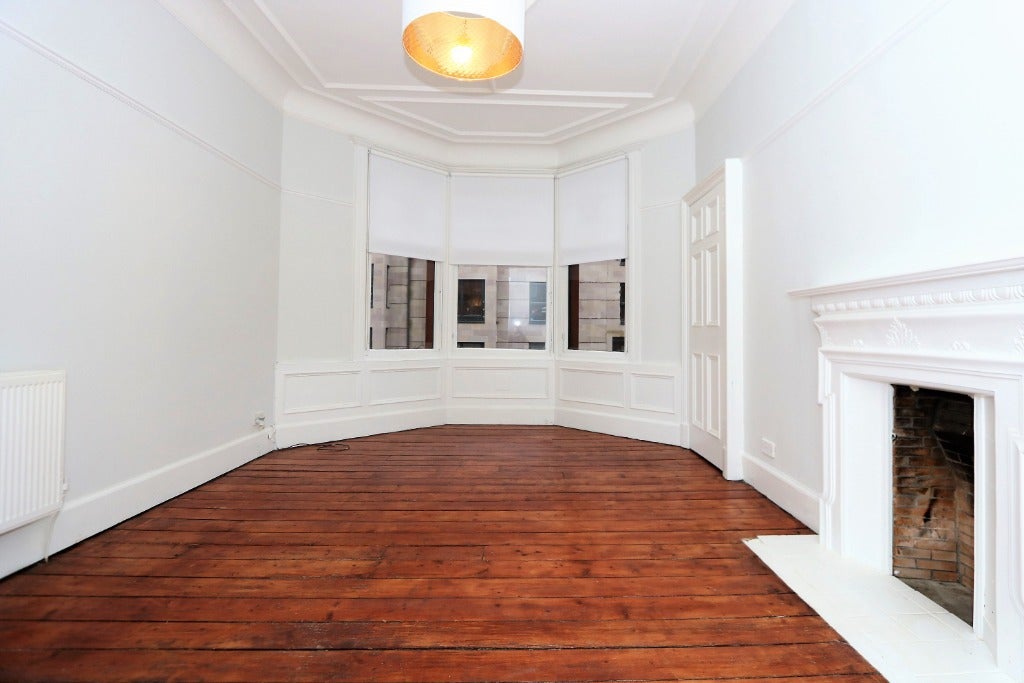 Flat Hyndland Avenue in Glasgow