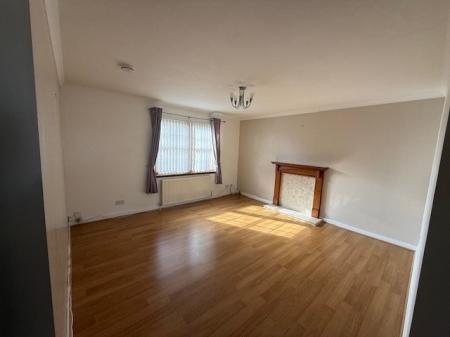 Flat Hawksmuir in Kirkcaldy