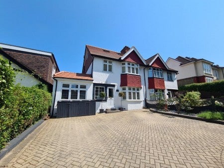 House Ringstead Road in Greater London