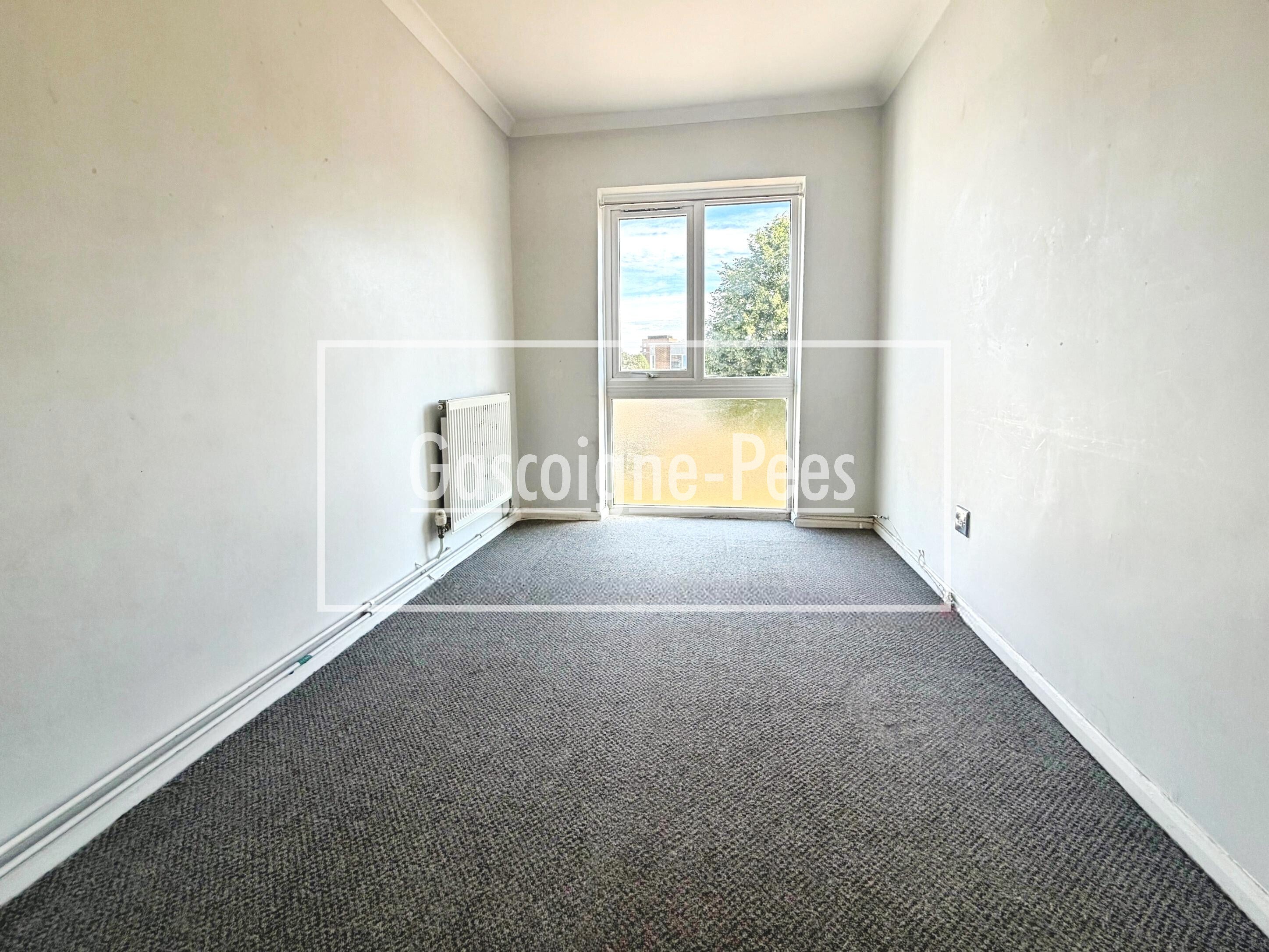 Flat The Close in Woking