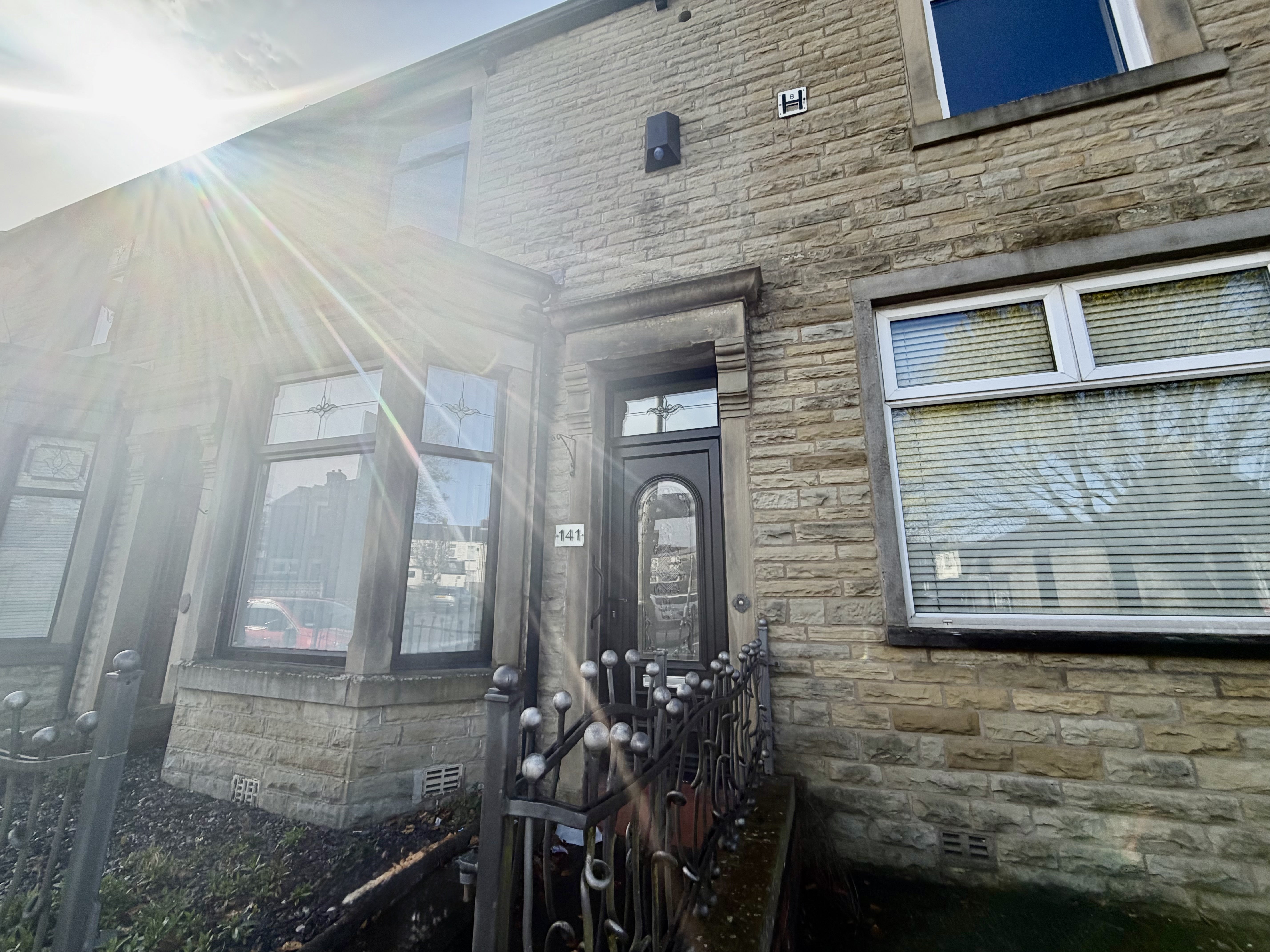 Room Prestwich Street in Burnley