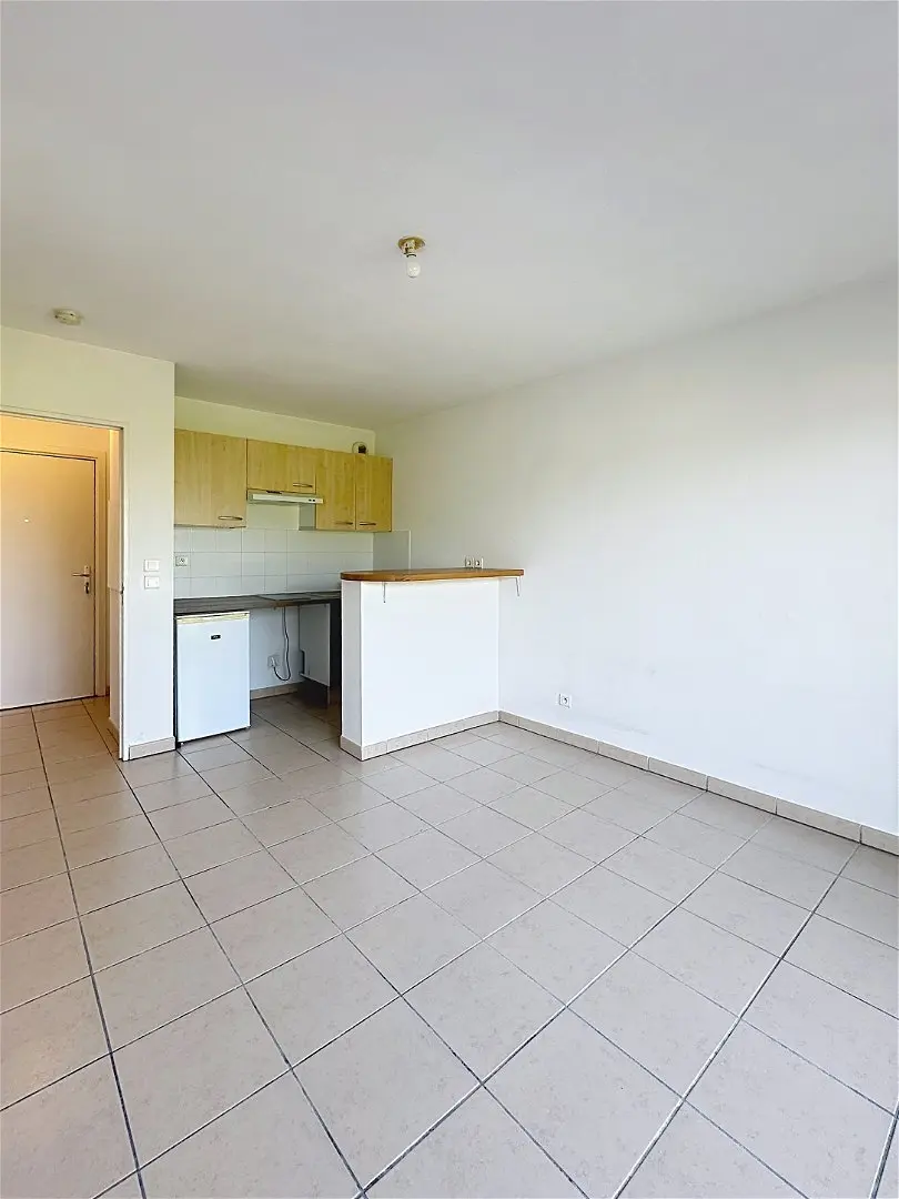 Flat Rue de la Devèze in Mérignac