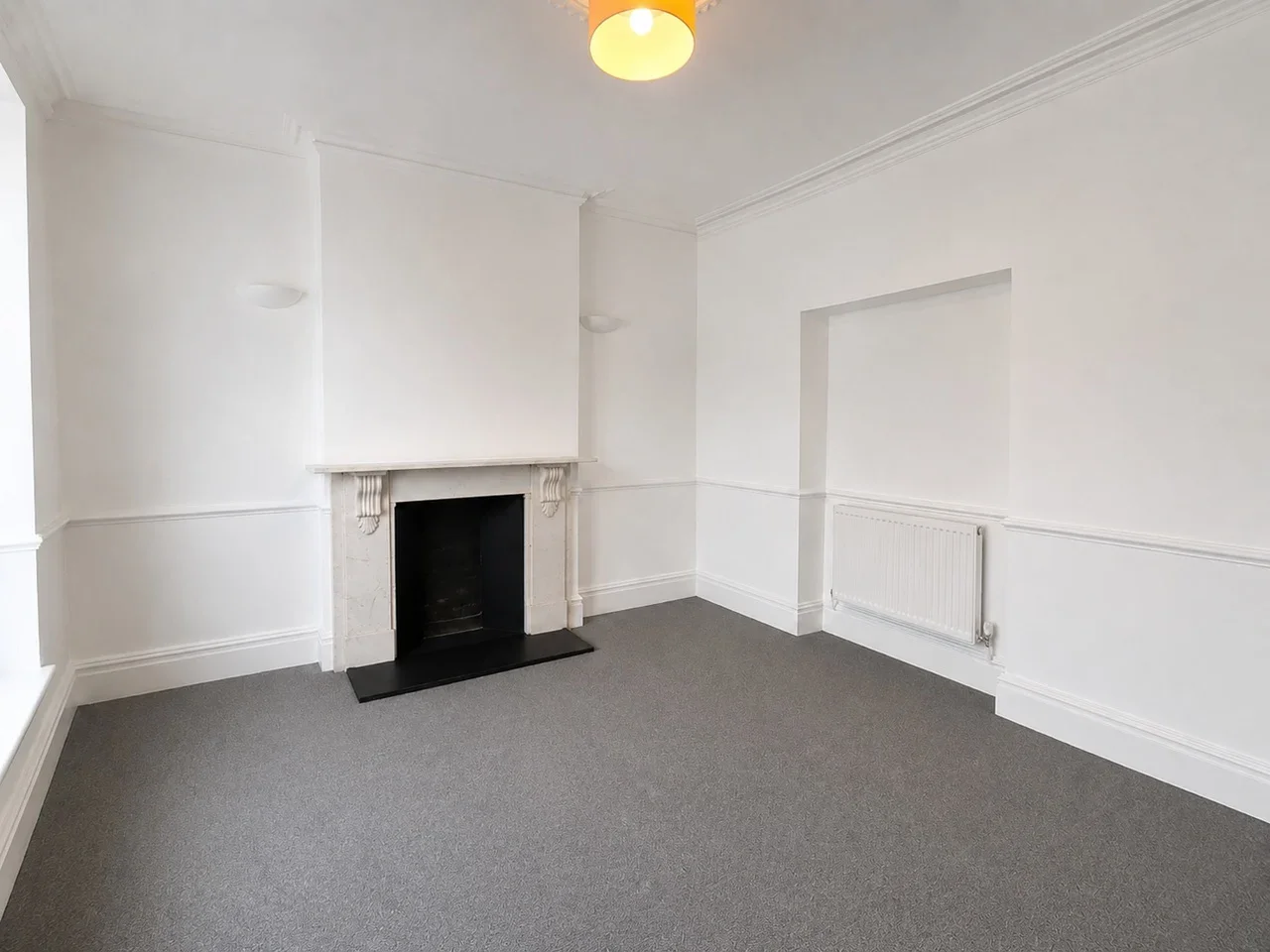 Room Maidstone Road in Chatham