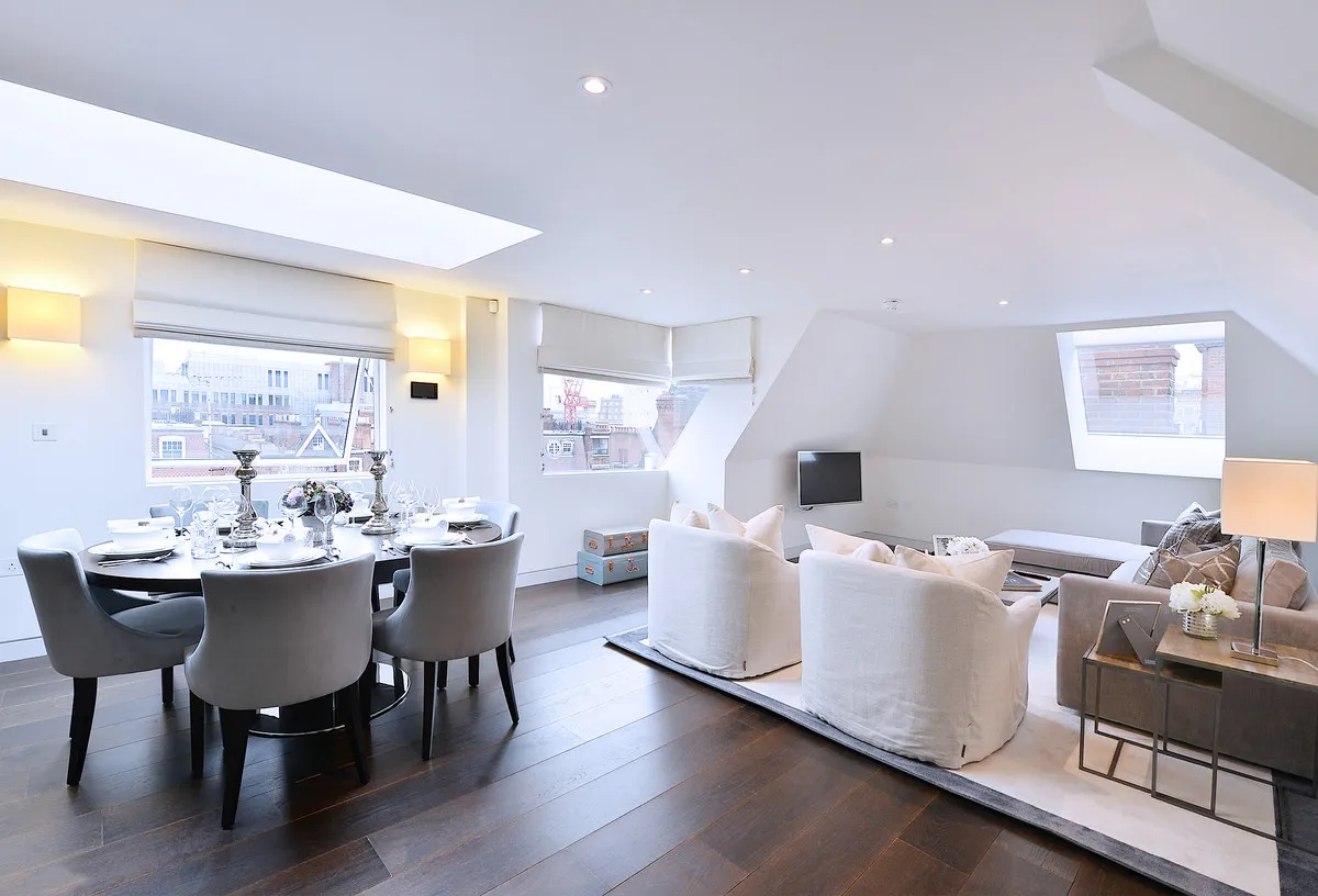 Flat Duke Street in City of Westminster