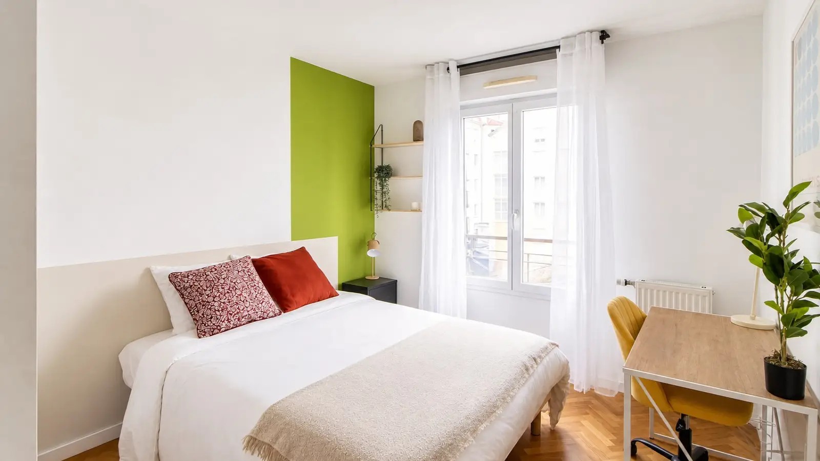 Room Rue de la Vallée de Bailly in Vert-Saint-Denis