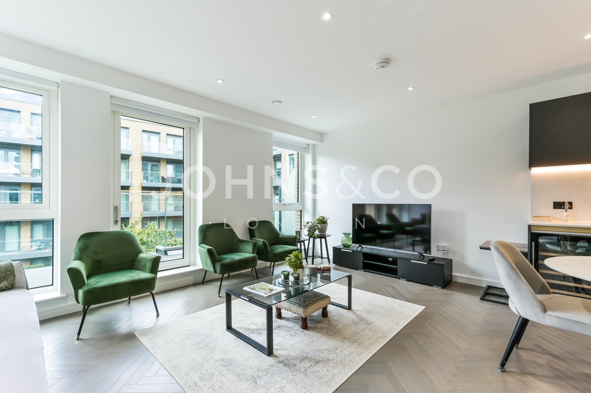 Flat Glenthorne Road in Greater London