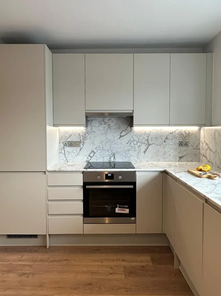 Flat West End Road in Greater London