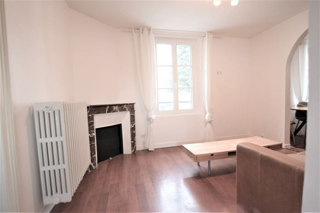 Flat Rue de la Sabretache in Le Chesnay-Rocquencourt