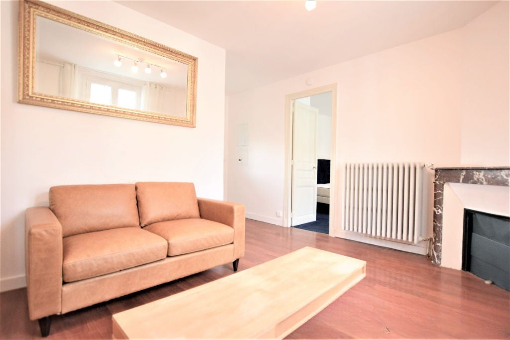 Flat Rue de la Sabretache in Le Chesnay-Rocquencourt