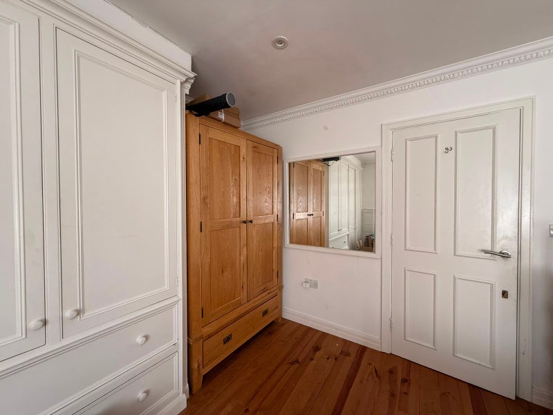 Room Thorney Crescent in Greater London
