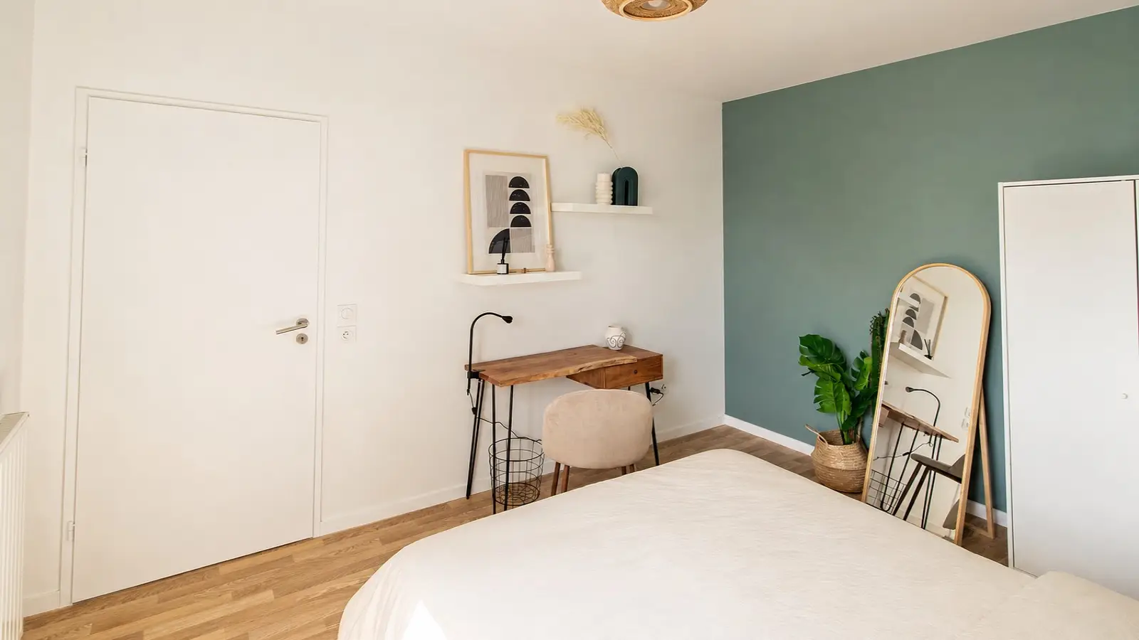 Chambre Allée Rose Dieng-Kuntz à Paris