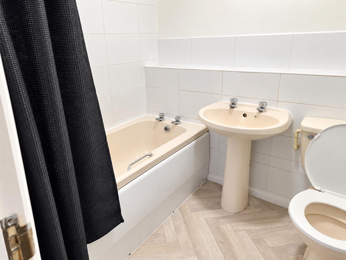 Flat Woodruff Way in Sandwell