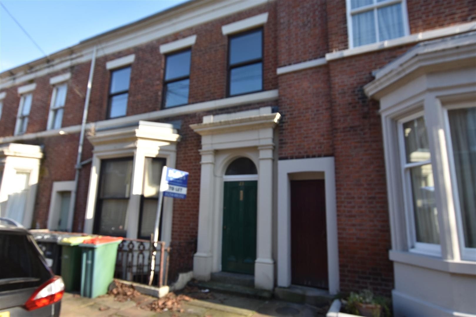 Flat Bairstow Street in Preston