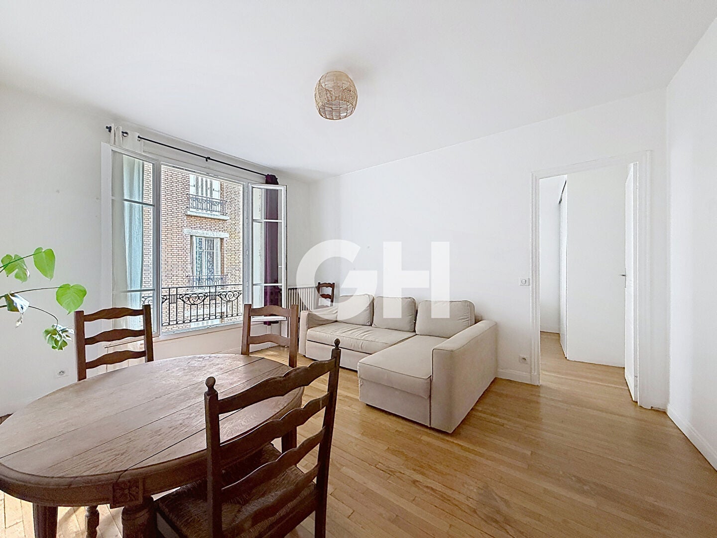 Appartement Rue des Tourelles à Paris