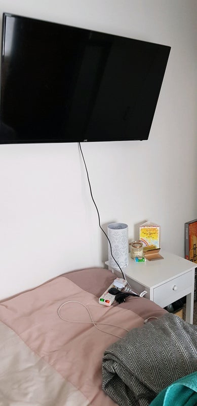 Room Cannon Hill Lane in Greater London