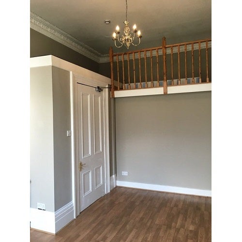 Room Holland Road in Greater London