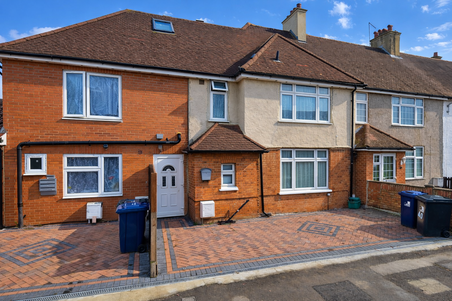 House Olive Road in Greater London
