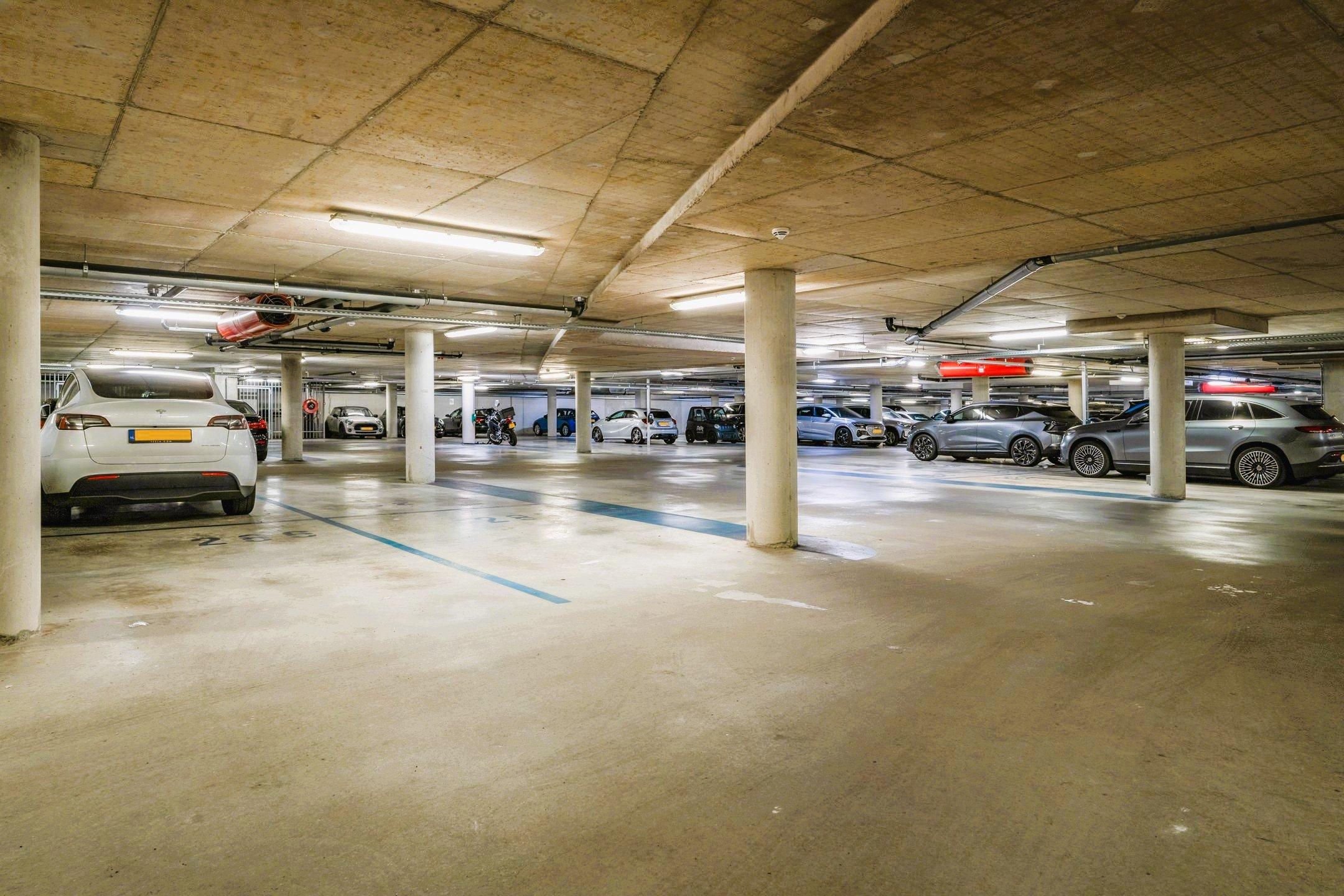 Appartement te huur: Van Leijenberghlaan, Amsterdam
