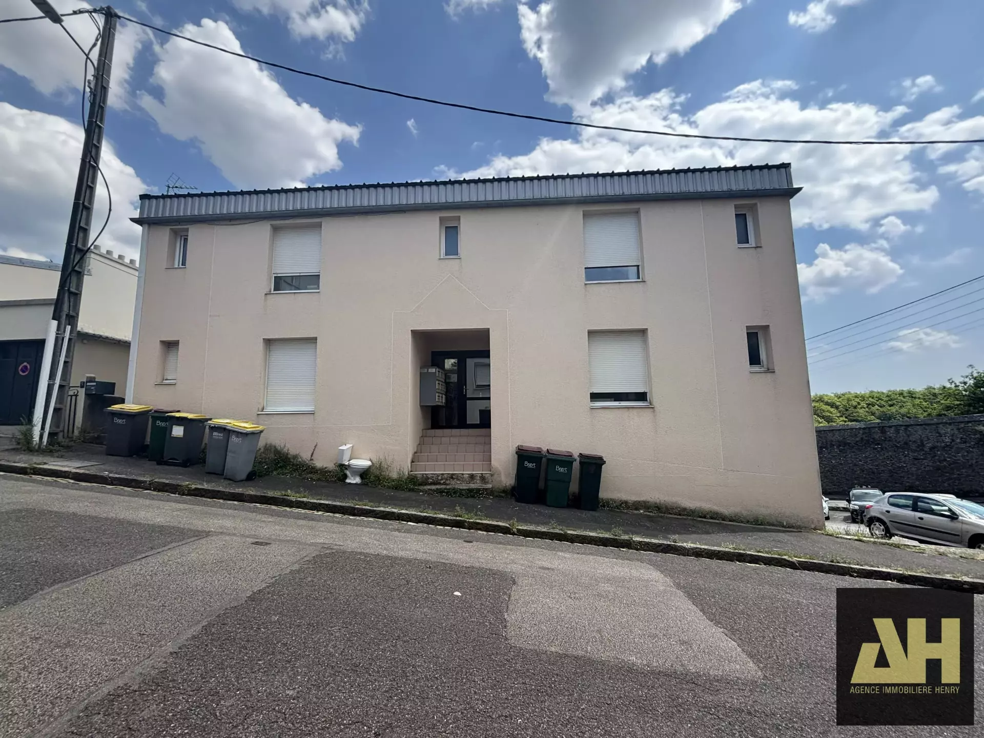 Flat Rue de Roubaix in Brest