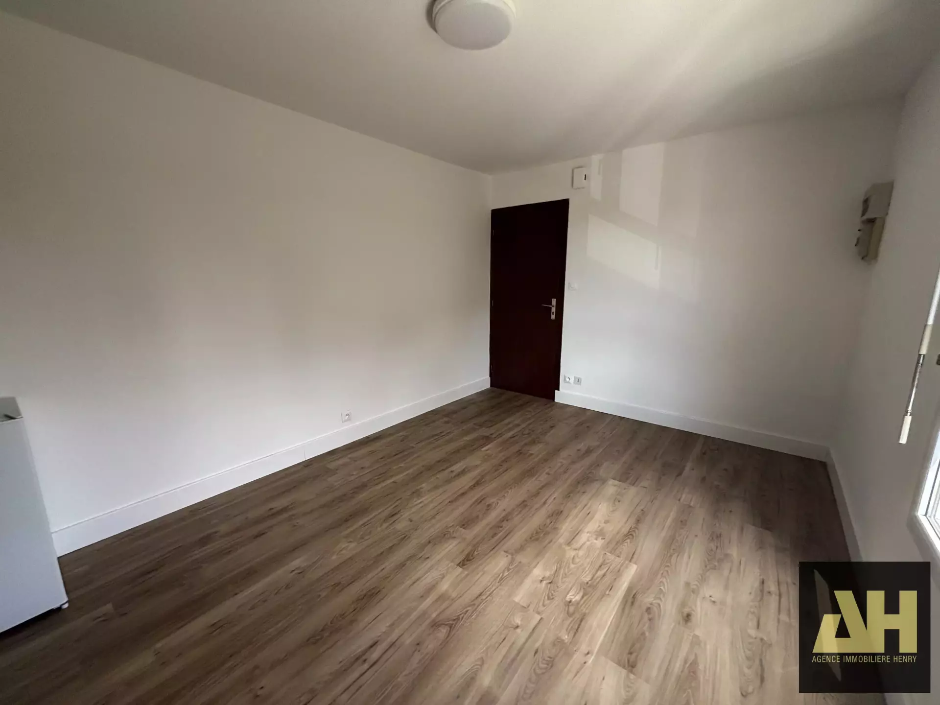 Flat Rue de Roubaix in Brest