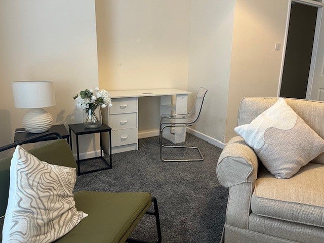 Room Prospect Street in Plymouth