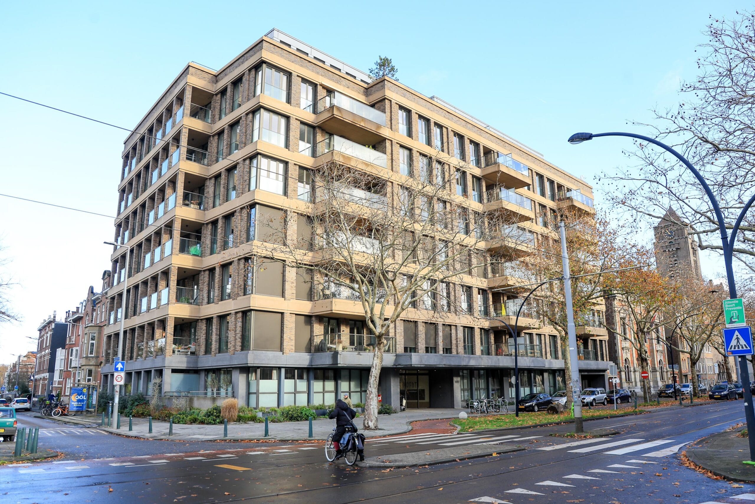 Appartement Mathenesserlaan 321 D in Rotterdam