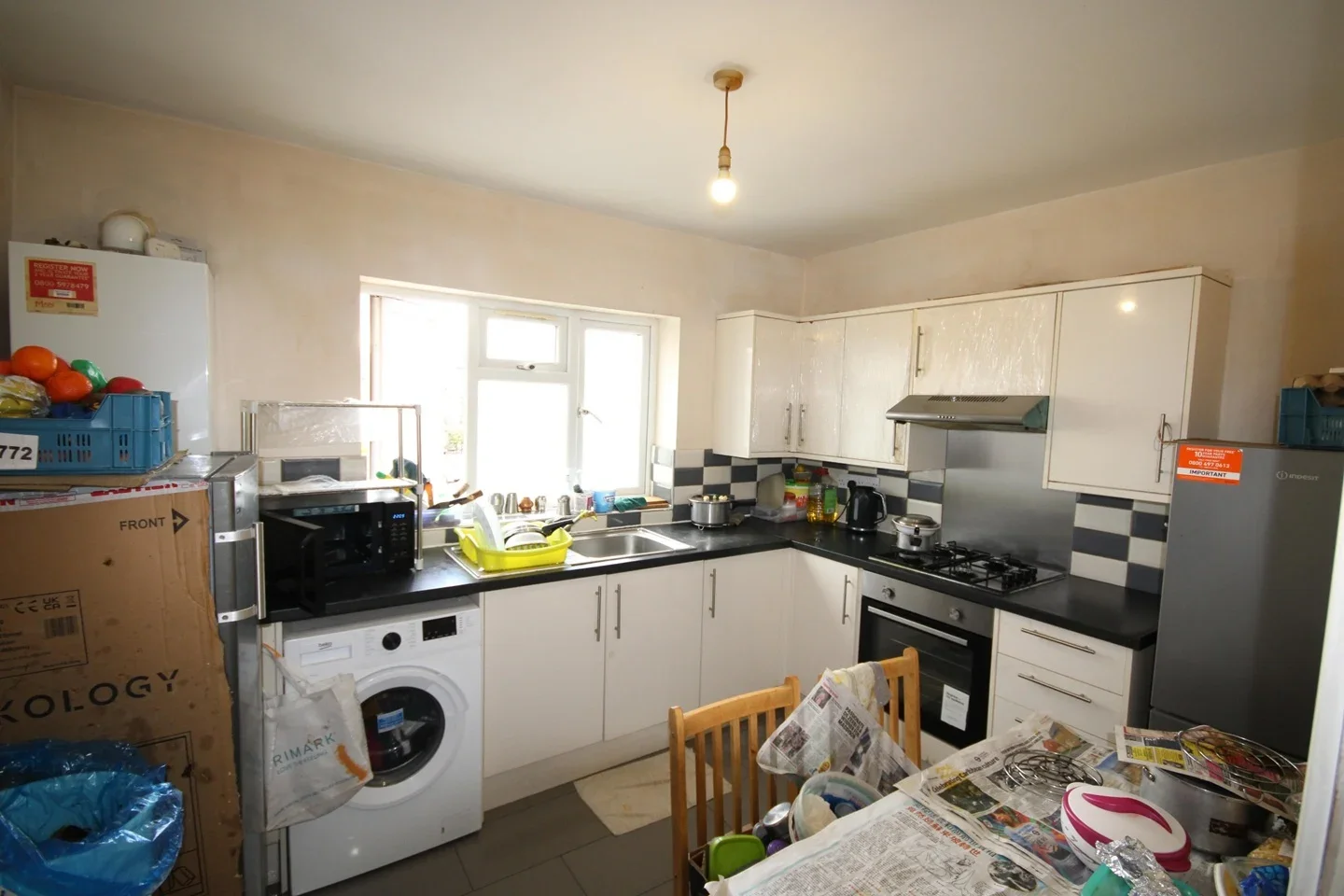 Flat Woodside Avenue in Greater London