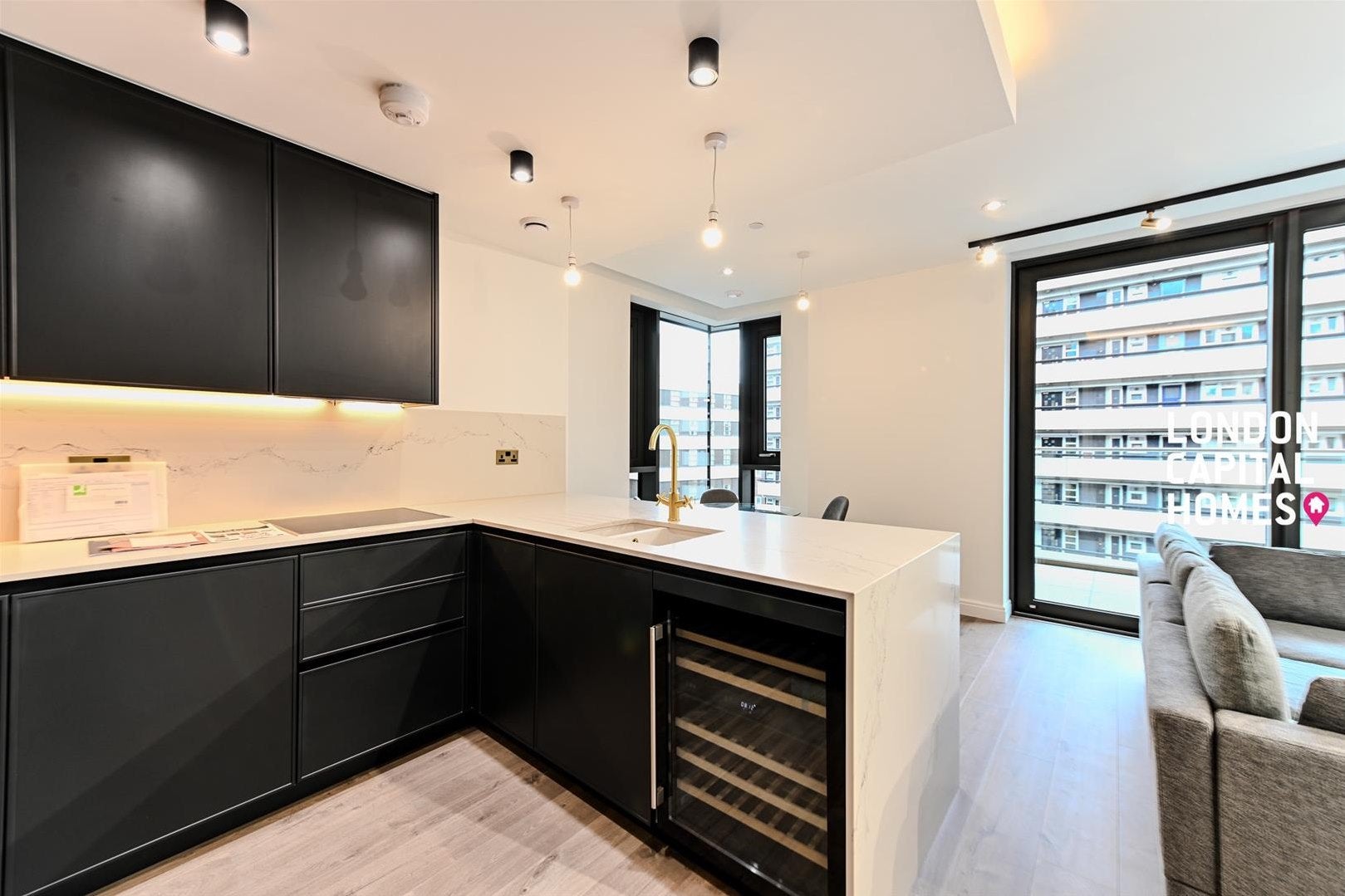 Flat Bollinder Place in London