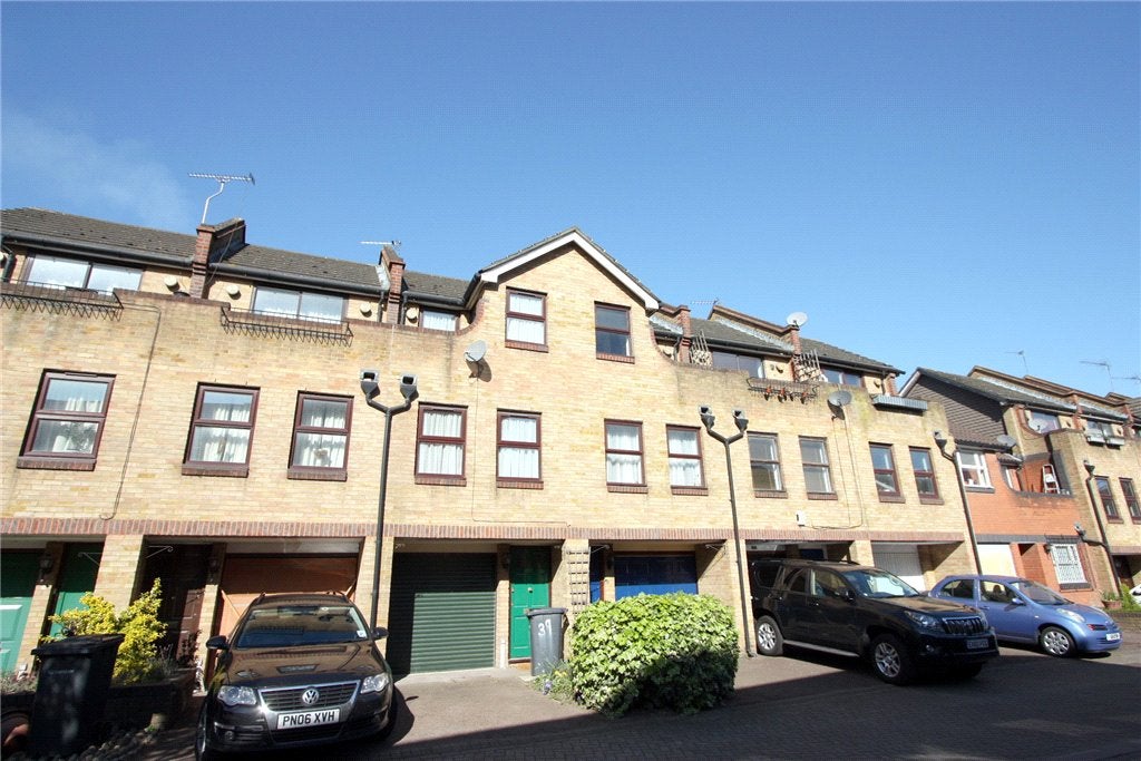House Greenland Mews in Greater London