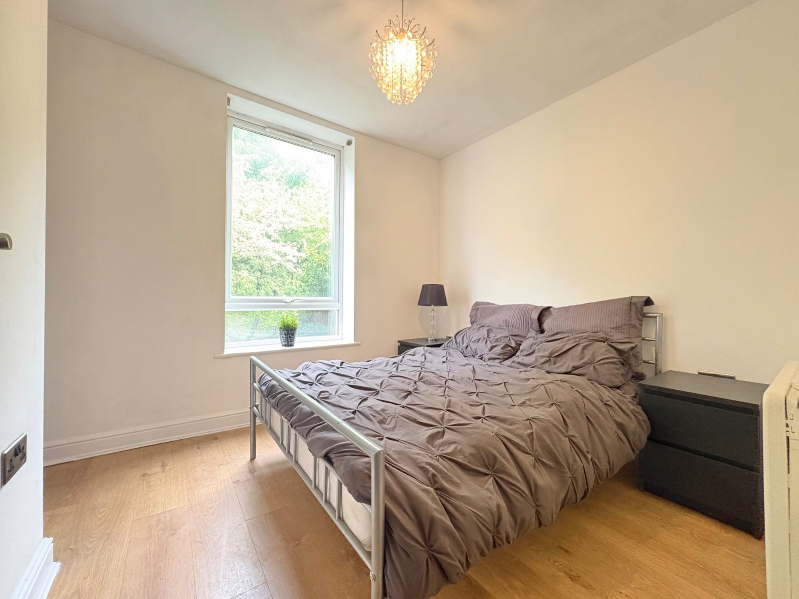 Flat Meanwood Road in Leeds
