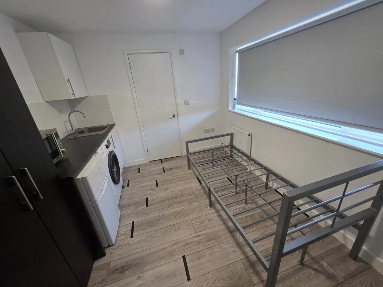 Room Byron Road in Greater London