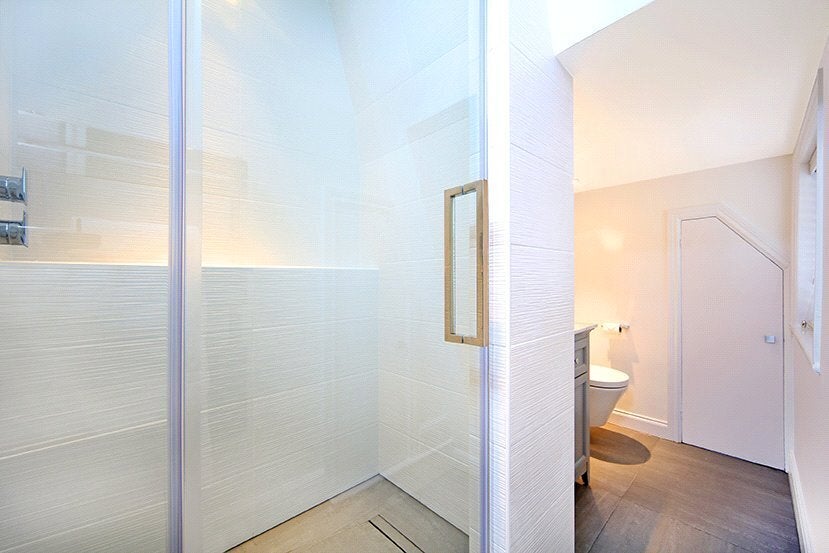 Flat Sloane Gardens in Greater London