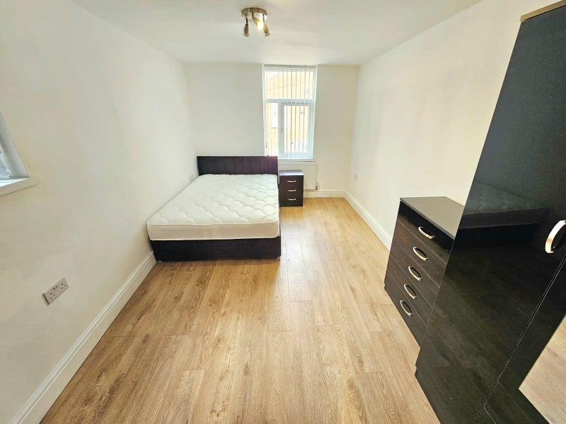 Room Cyril Street in Manchester