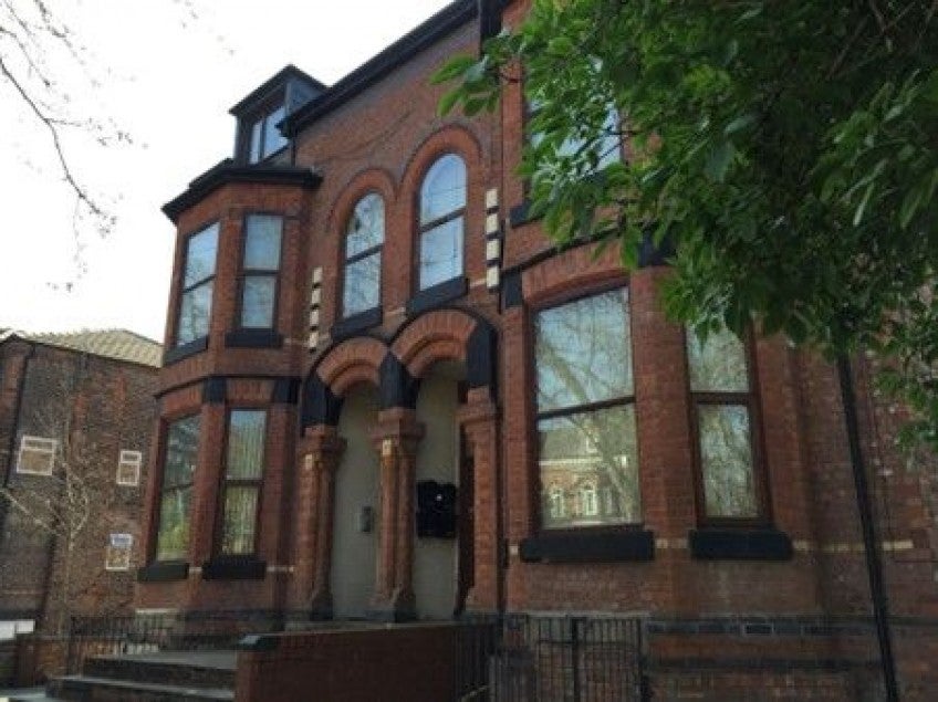 Flat Wellington Road in Manchester