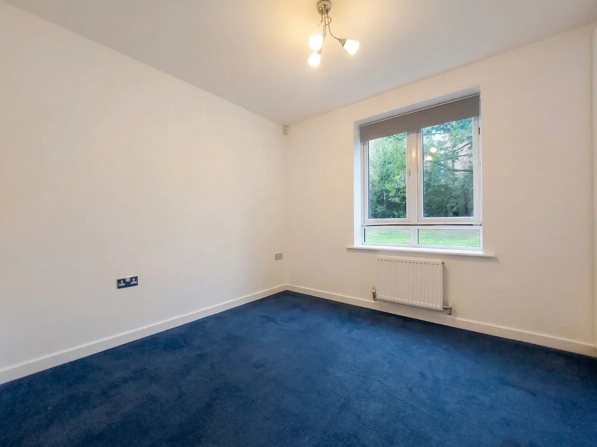 Flat Todd Close in Hertsmere