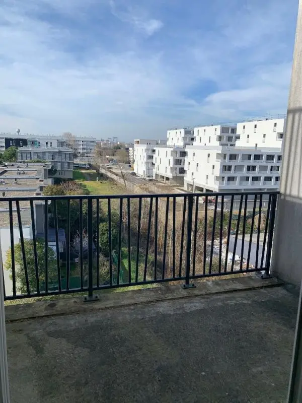 Appartement Rue Adrien Lorcher à Lormont