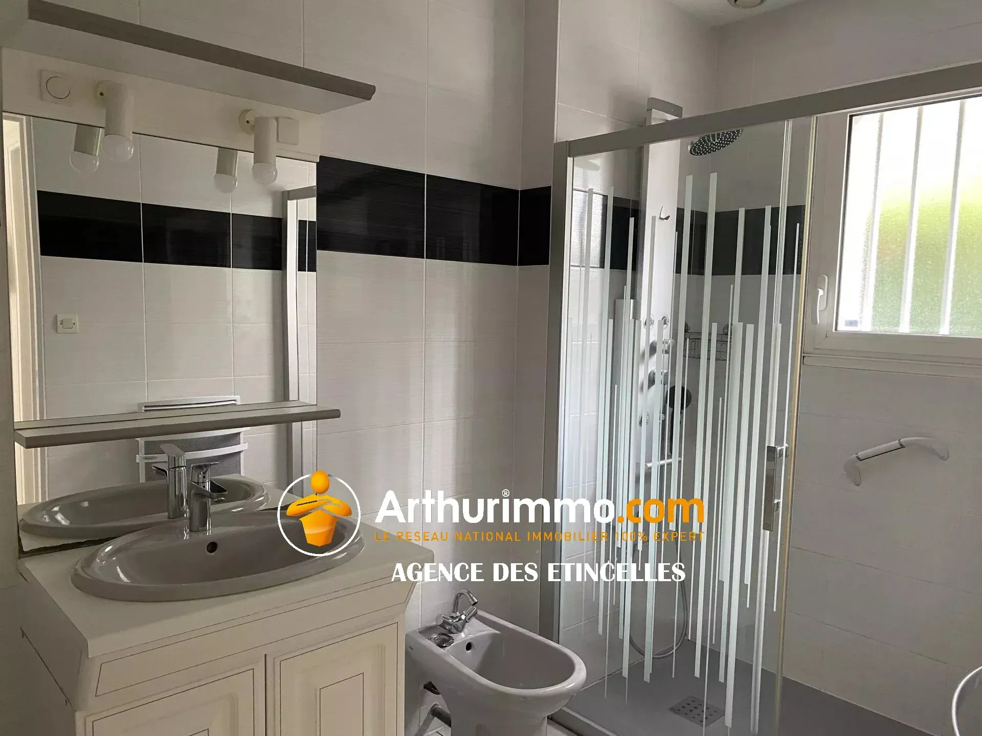 Maison Ligne de Martigné-Ferchaud à Vitré à Rannée